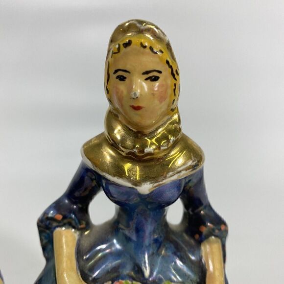 Vtg Staffordshire Man & Woman Majolica art Pottery Figurine Pair cottagecore - Picture 10 of 15